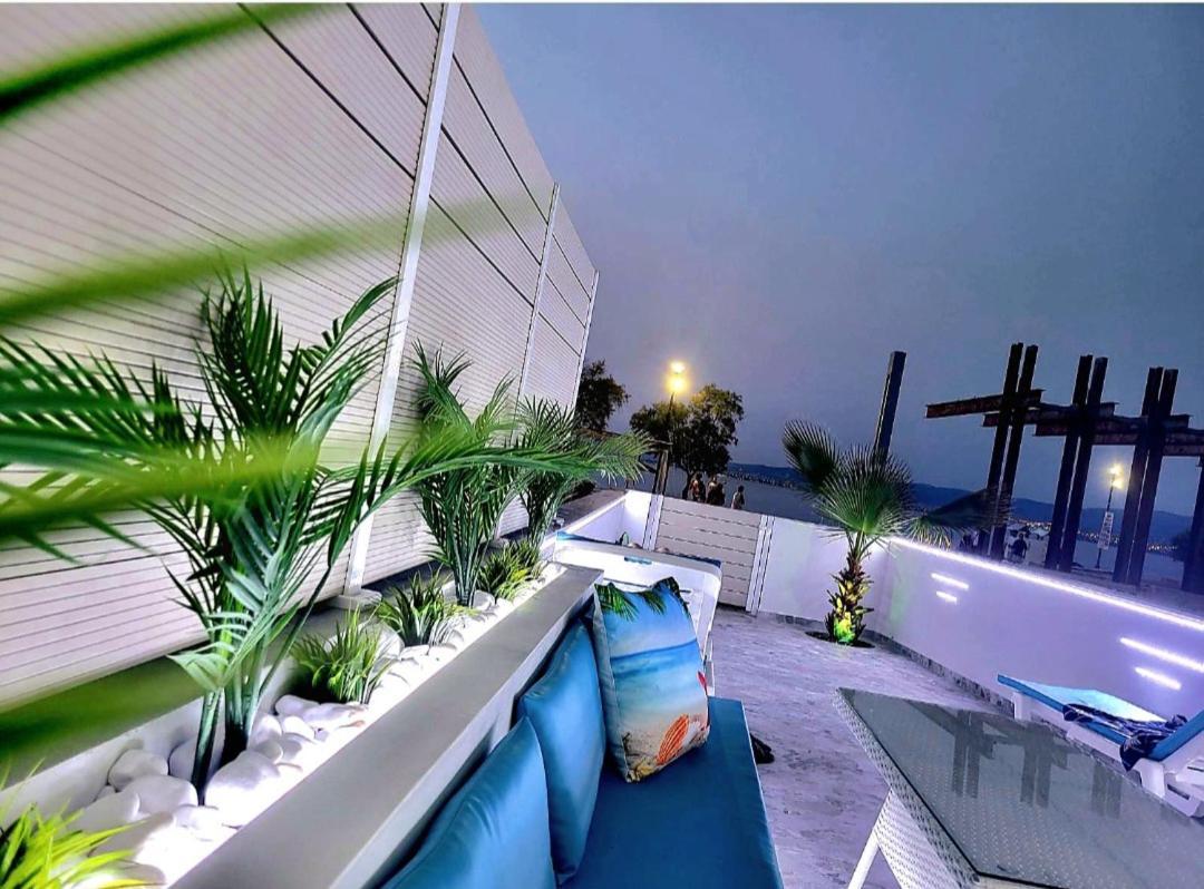 Ferienwohnung Sun Sea No 7 First Line Peraía Exterior foto