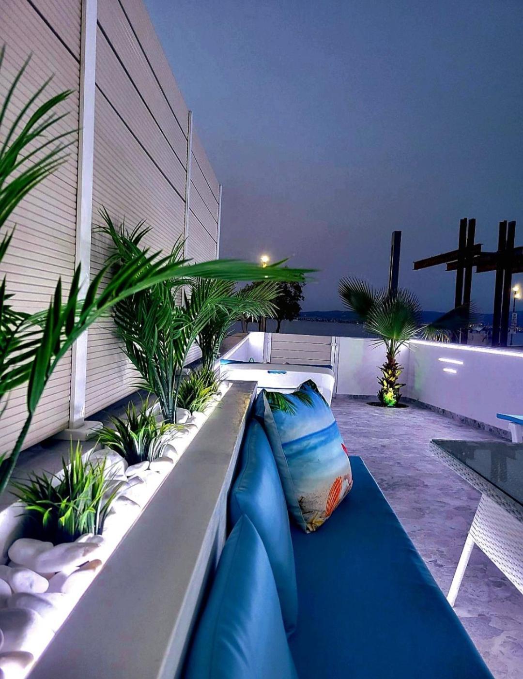Ferienwohnung Sun Sea No 7 First Line Peraía Exterior foto